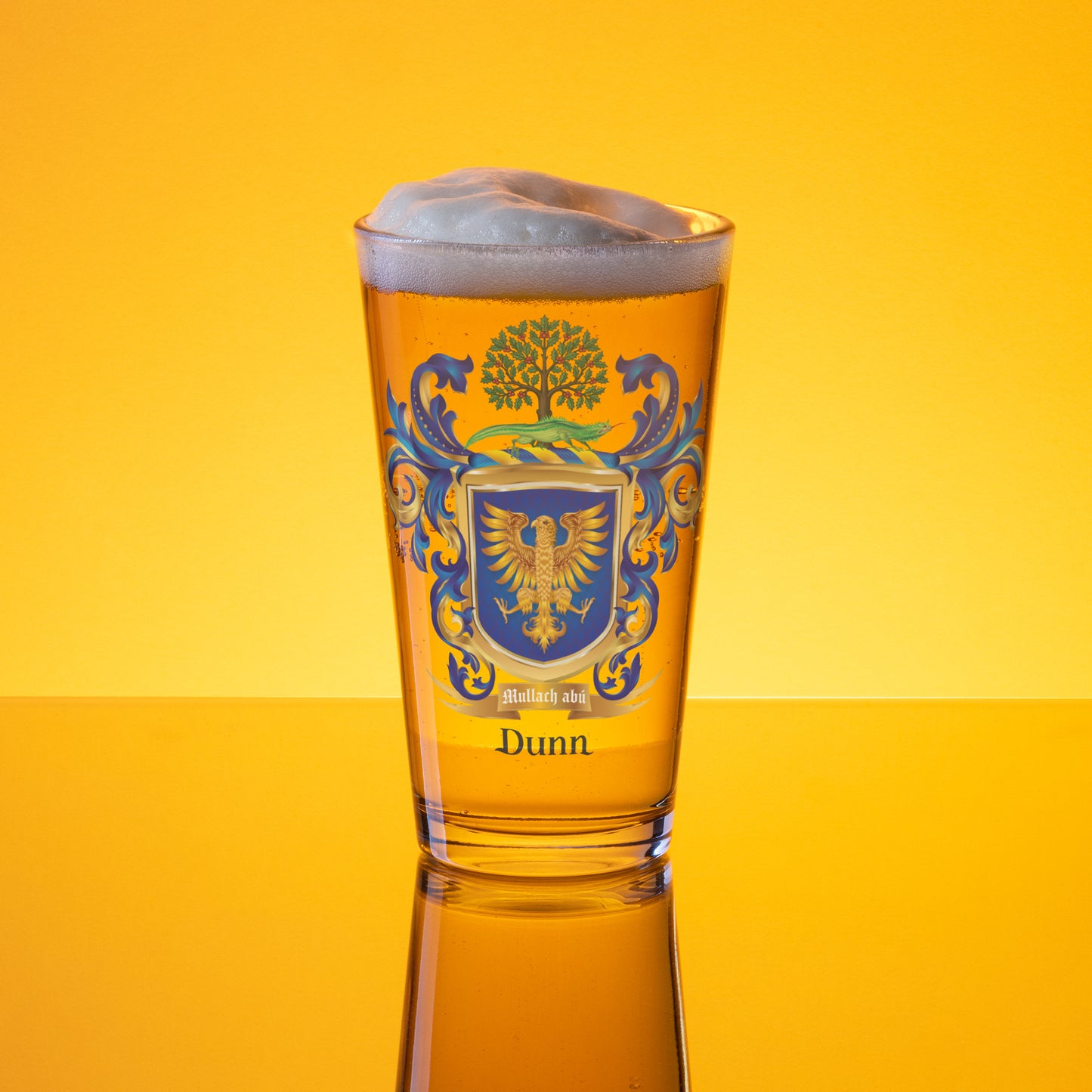 Dunn Family Crest beer glass-Family Crests Store