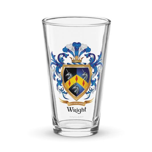 A plain beer glass with a Wright Family Crest on the front pictured against a whio e background