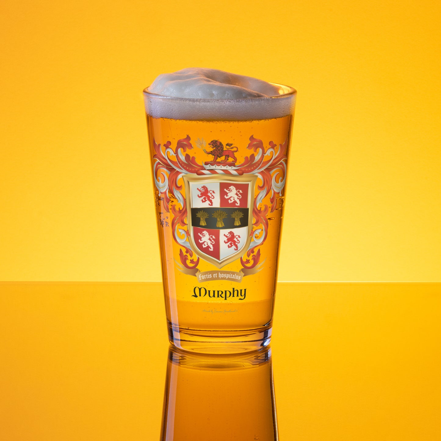 Murphy Family Crest beer glass - lion with wheat-Family Crests Store