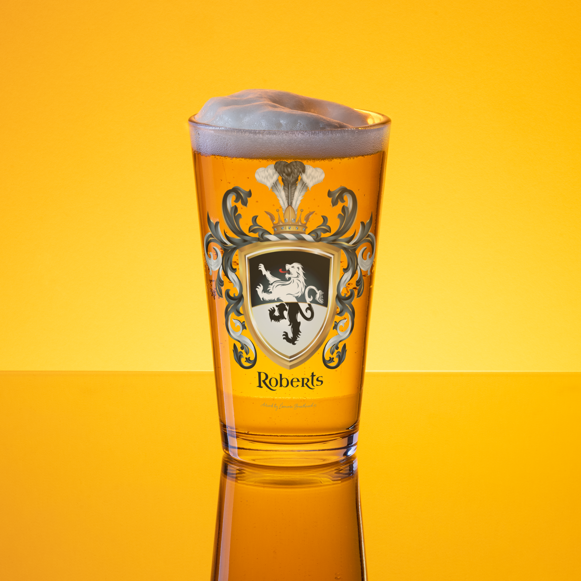 Roberts Family Crest beer glass - Welsh origin-Family Crests Store